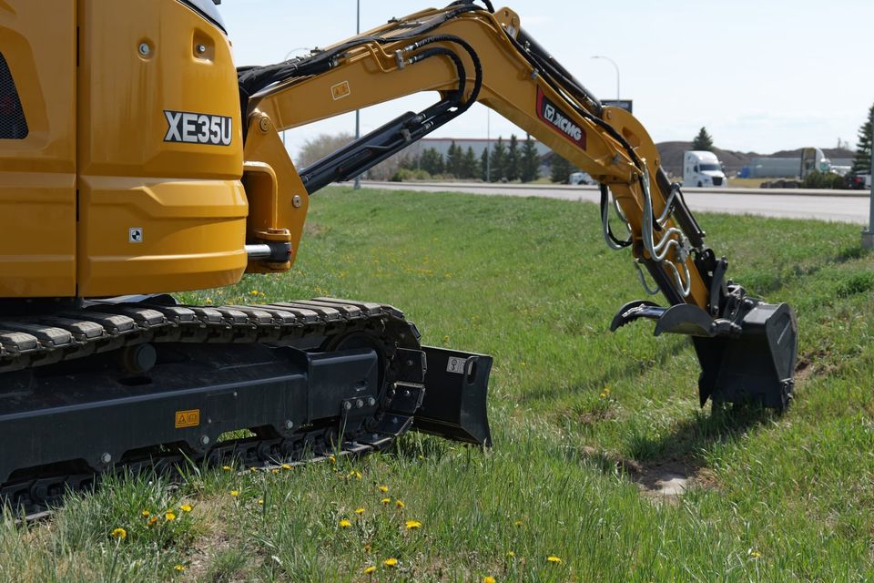 2025 XCMG XE35U photo 2