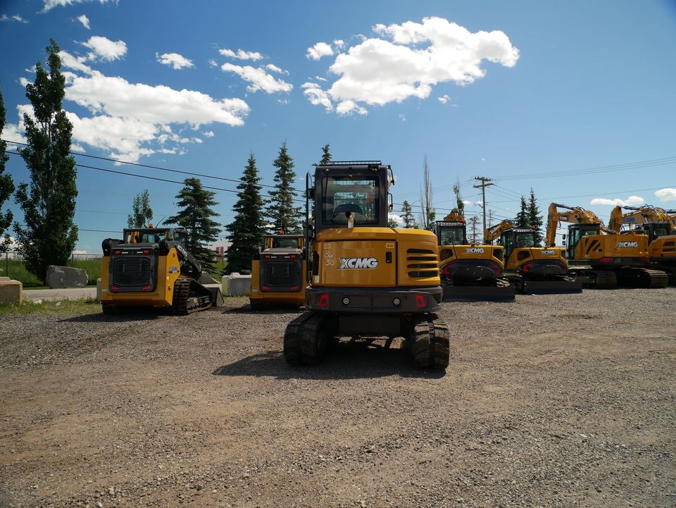 2025 XCMG XE55U photo 2