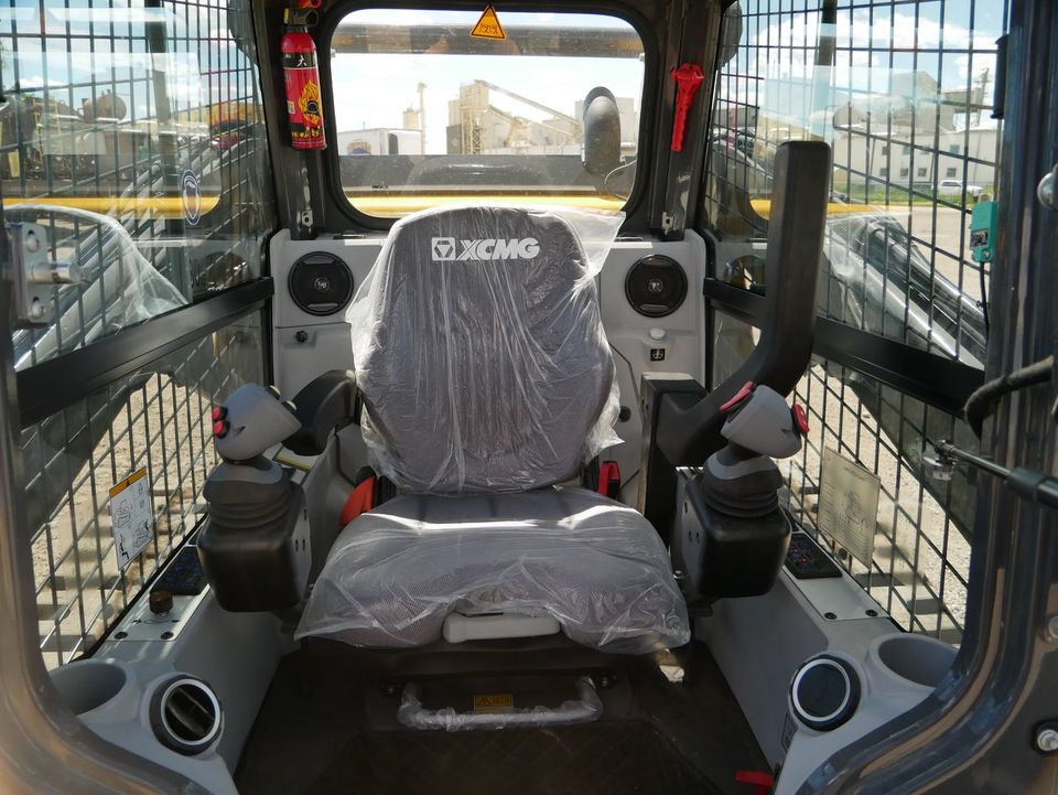2025 XCMG XC7-TV12 photo 4