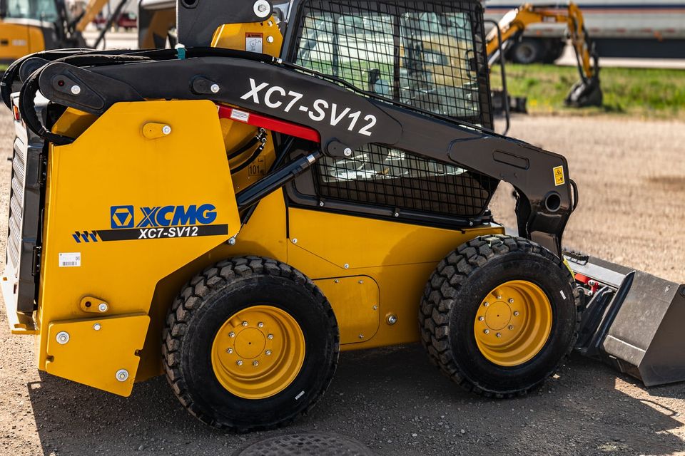 2025 XCMG XC7-SV12 photo 3