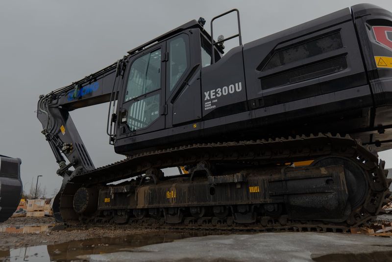 2023 XCMG XE300U