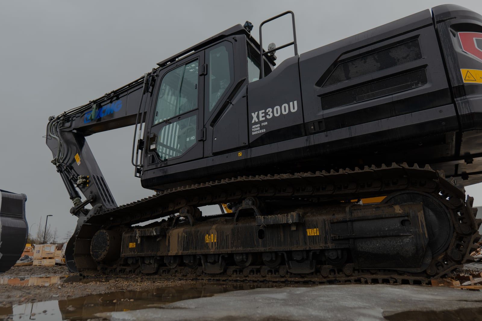 2023 XCMG XE300U