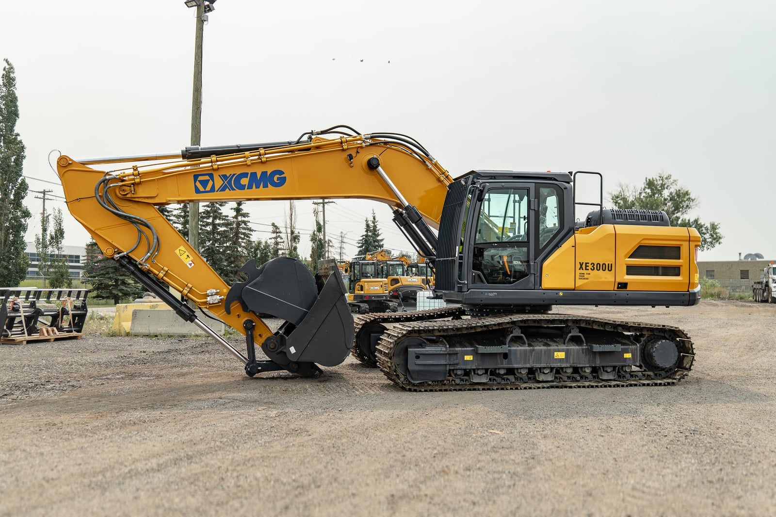 2023 XCMG XE300U