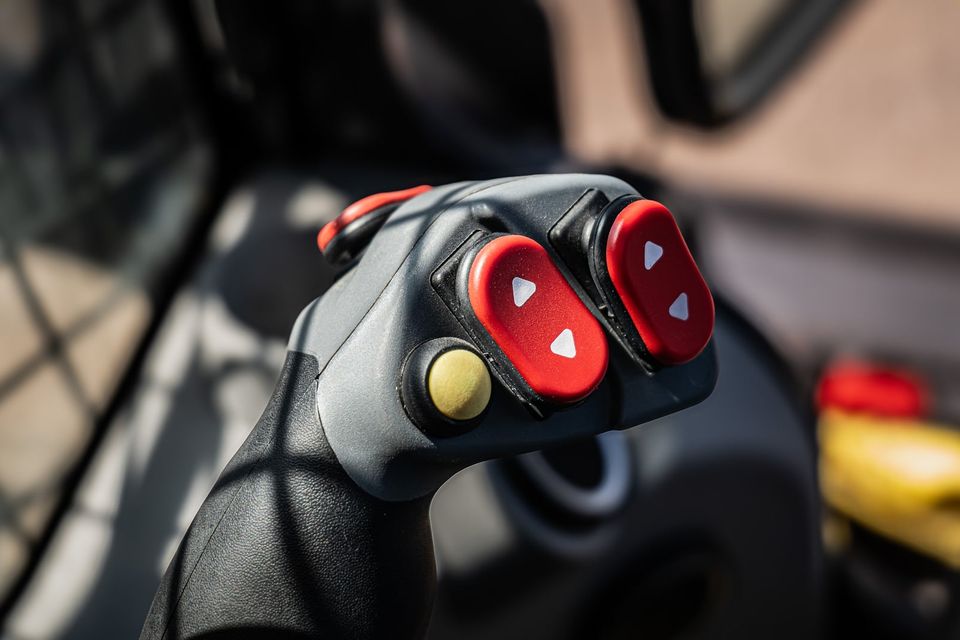 XC7-SV12 photo 18