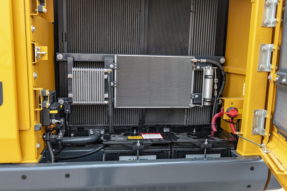 XE300U photo 7
